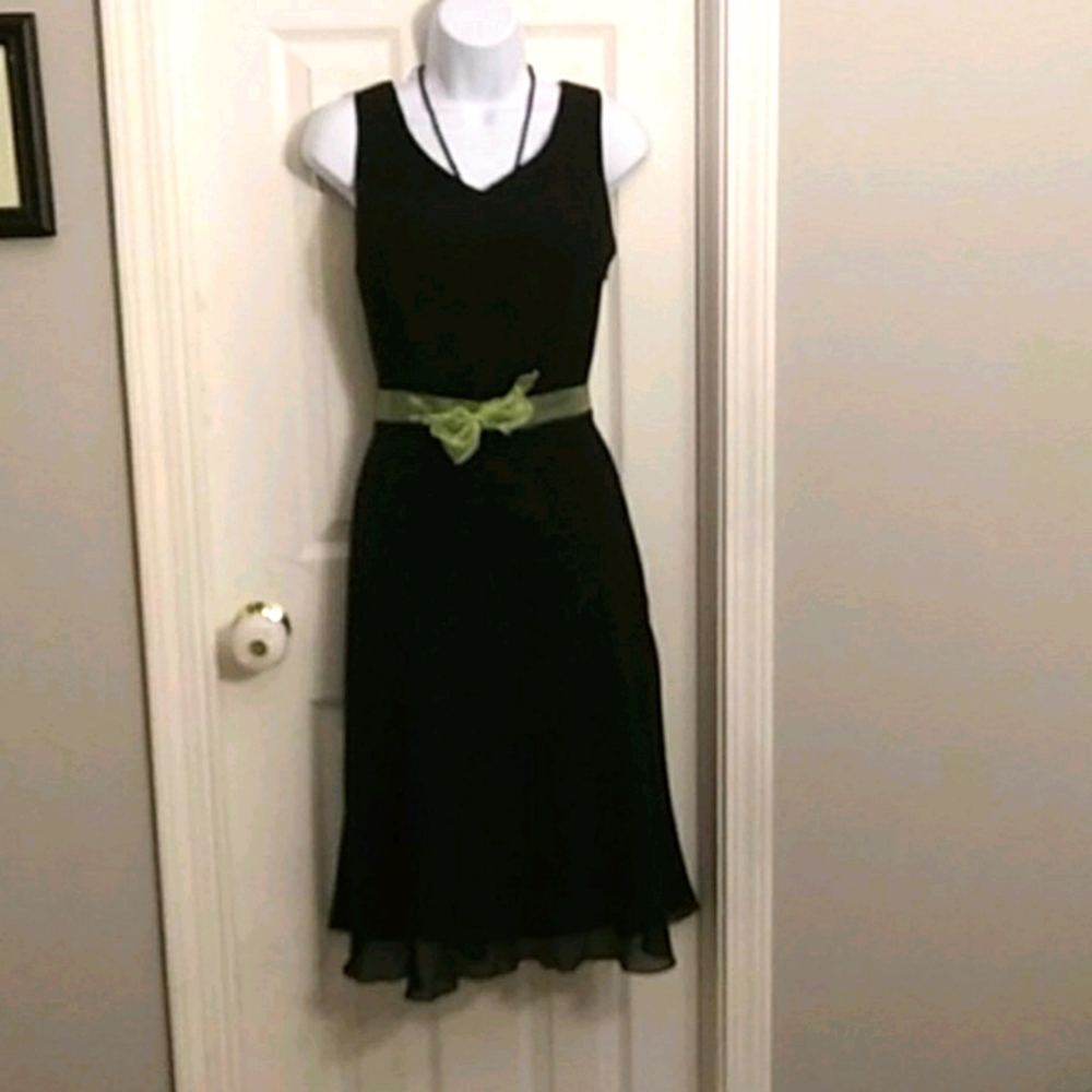 Sleeveless dress
